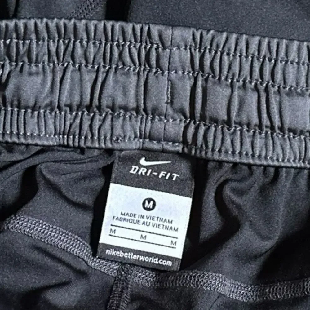 Nike Mens Medium active gym shorts dri-fit black basketball shorts gray swoosh​ - Picture 3 of 8